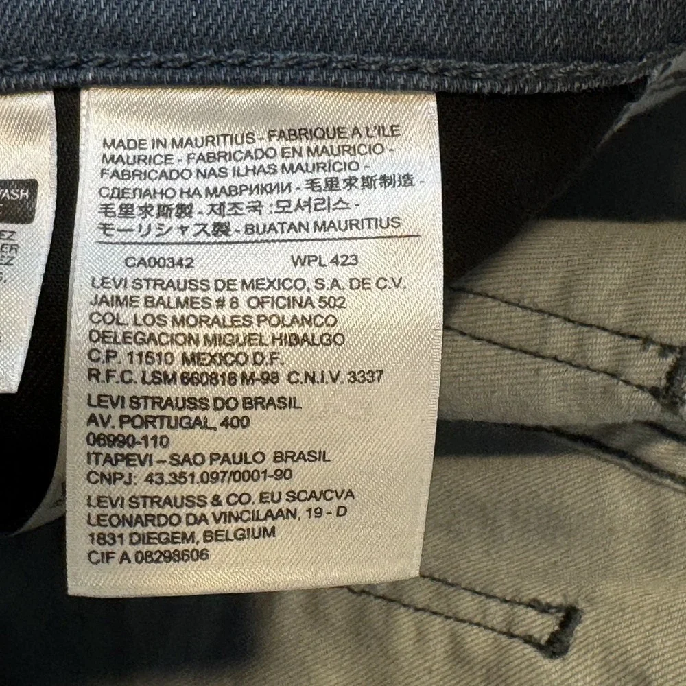 Levi's 511 Jeans Mens 31x32 Blue Slim Fit Stretch Dark Wash Denim Pants